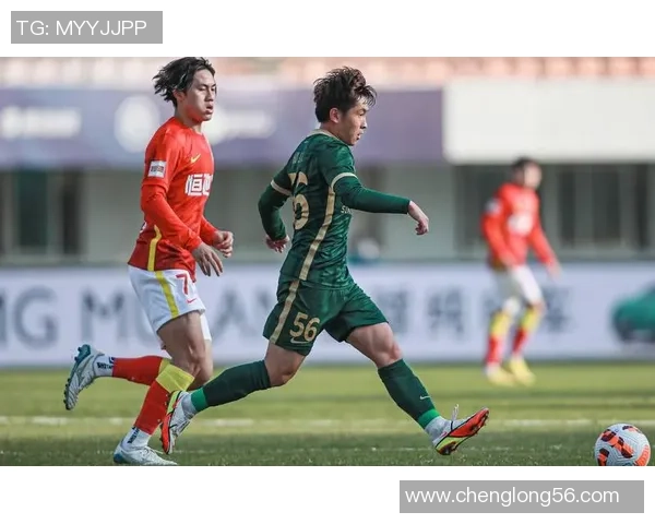 国安全队长途奔赴四小时抵港入住驻地全力备战即将到来的比赛