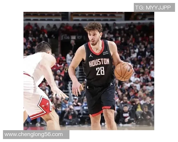 美媒分析:申京保持三分威胁 火箭需突破阿门与亚当斯空间限制 美媒分析:申京保持三分威胁 火箭需突破阿门与亚当斯空间限制